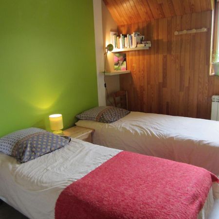 Chez Cat Et Christophe , Chambre Calme Et Lumineuse Chez L'Habitant Avec Vue 吉耶斯特尔 外观 照片