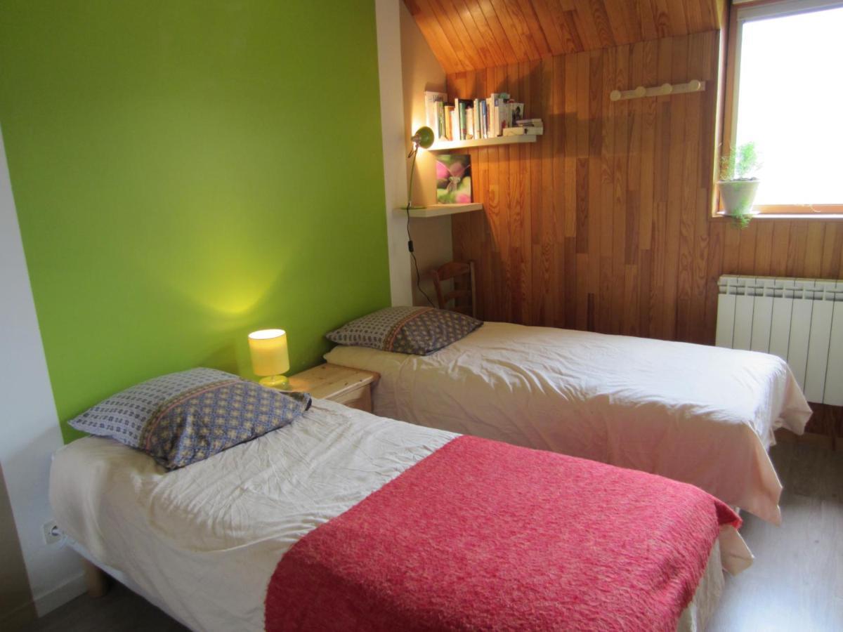 Chez Cat Et Christophe , Chambre Calme Et Lumineuse Chez L'Habitant Avec Vue 吉耶斯特尔 外观 照片