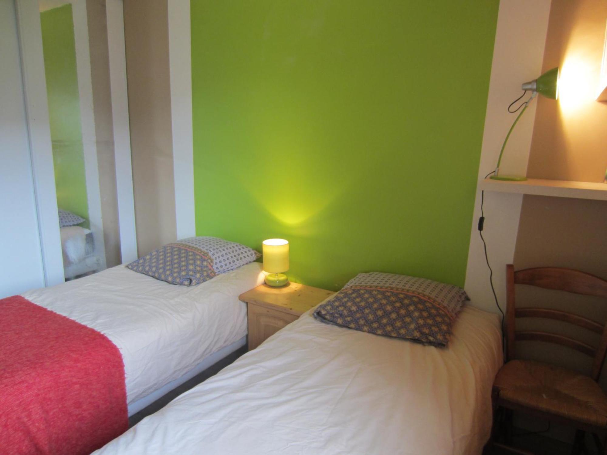 Chez Cat Et Christophe , Chambre Calme Et Lumineuse Chez L'Habitant Avec Vue 吉耶斯特尔 外观 照片